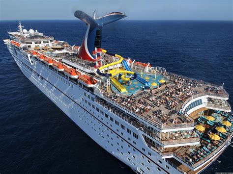 Cruise to Paradise on the Carnival Magic Sea Vessel